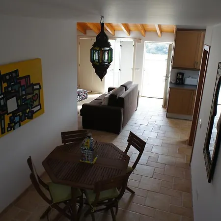 Casa De Pedra